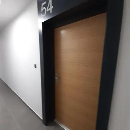 Reymonta Apartmán *