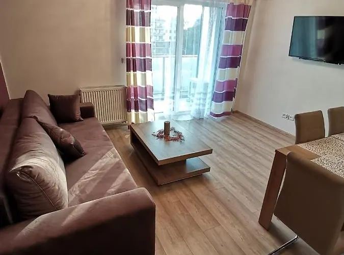 Reymonta Appartement *